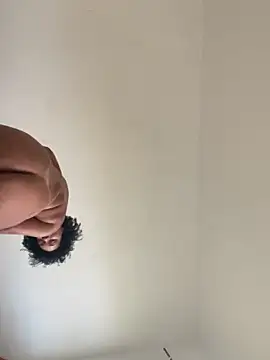 morenaluaa - Morenaluaa's free webcam - UK Sex Cams