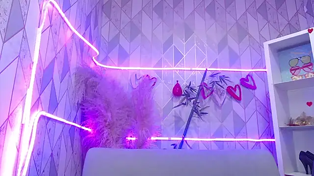 charlottemoonxz - Charlottemoonxz's free webcam - UK Sex Cams