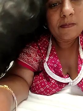 Aunty_Boy_143