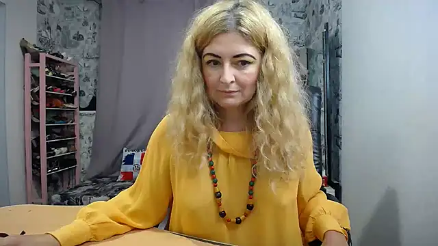 helen1974 - Helen1974's free webcam - UK Sex Cams