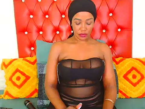 GaggingQueen32