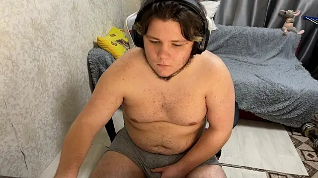 desiredude9 live cam