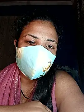 HotAishaa