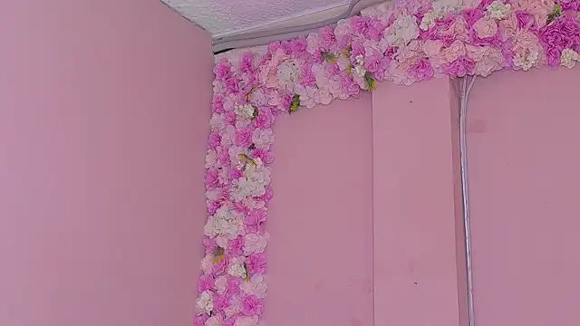 BellaManson_