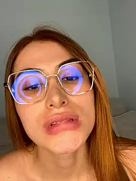 arianna_000 - Arianna_000's free webcam
