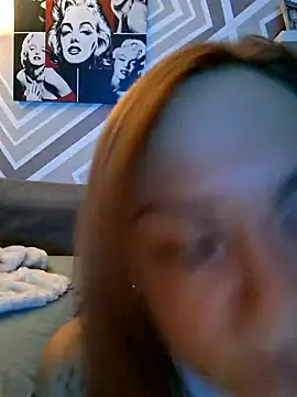 SlimBellaa from StripChat is Freechat