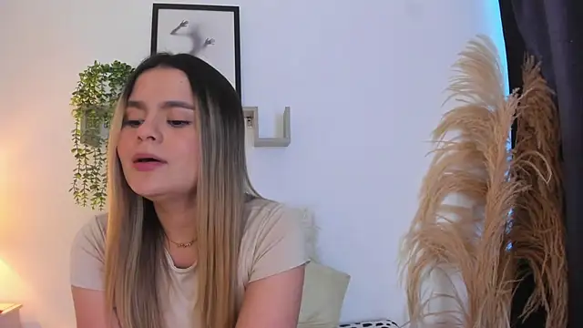 Samanta_Monroe
