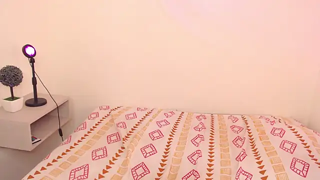 michaela_cox