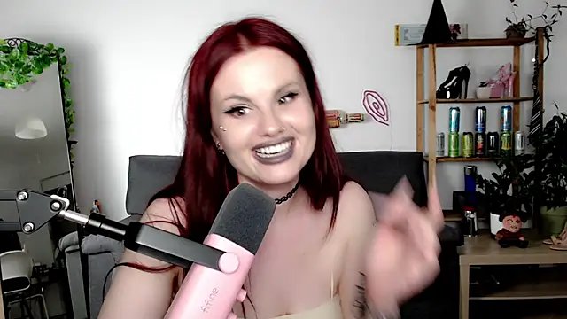 Della_Ideal