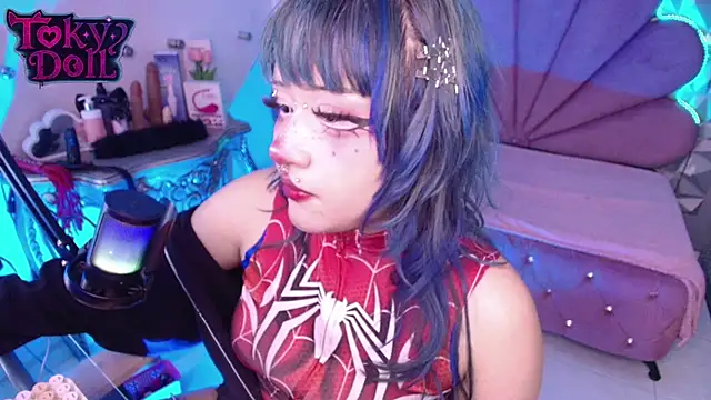 toky_doll