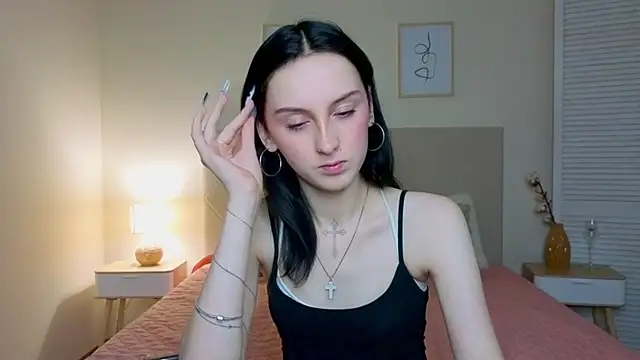 Little_moly999