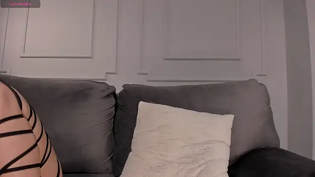 LucyWeiss_