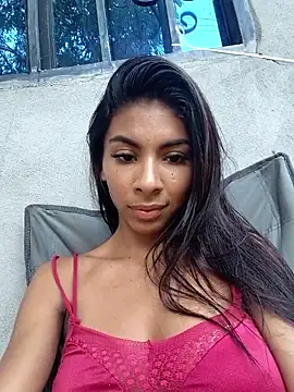 chaparritahot99 - Chaparritahot99's free webcam - UK Sex Cams