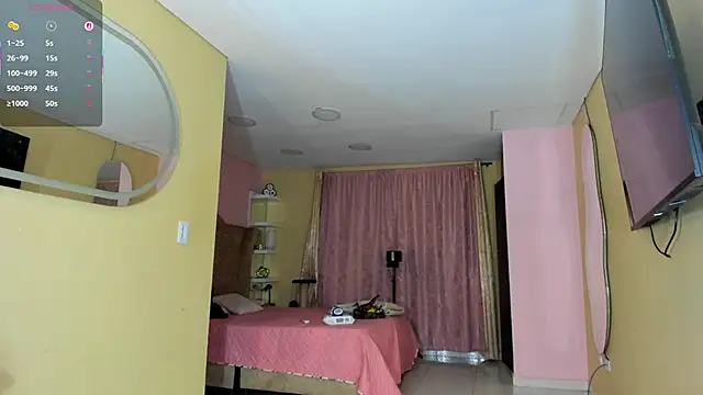 AlessaEcheverri Live Webcam on Stripchat