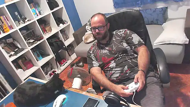 ravingr4d4