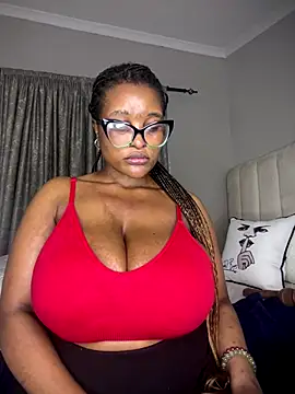 Bustygoddess32