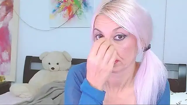 HoneyLara