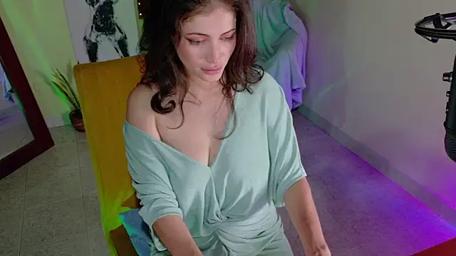 emma__blanco - Emma__Blanco's free webcam - UK Sex Cams