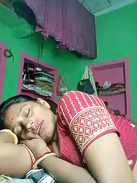 Hot_bhomihh4