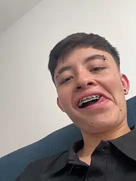 nico_18x
