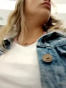 Misscata1106