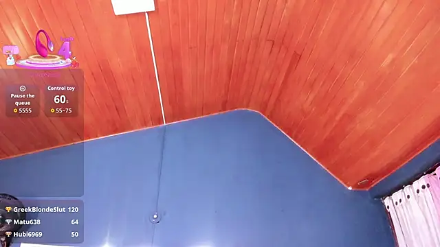 mia_kinky1