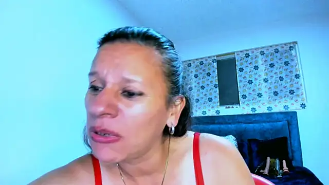 sofi_saliva2511