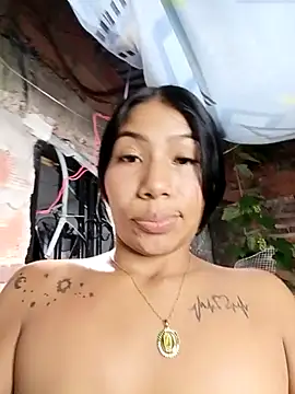 rous-squir - Rous-squir's free webcam