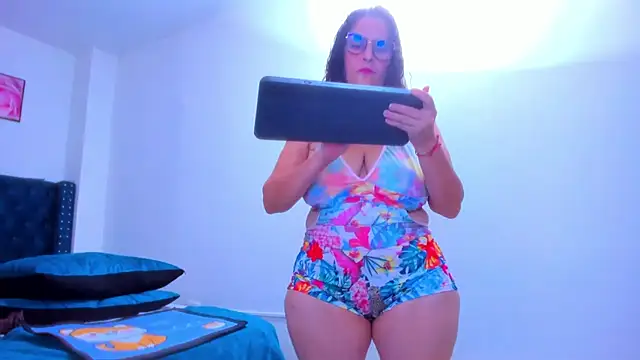clayrrosse - ClayrRosse's free webcam - UK Sex Cams