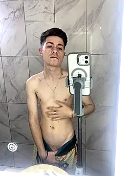 newbrian20 - Newbrian20's free webcam - UK Sex Cams