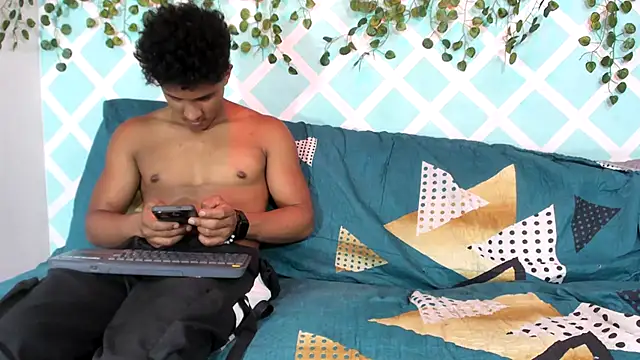 yoel_allanhot88