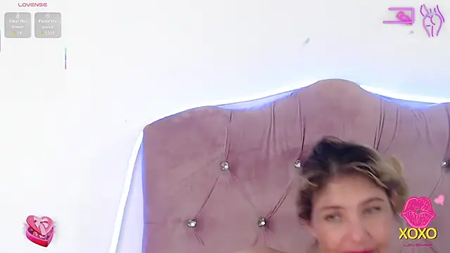 vanessa_21__ - Vanessa_21__'s free webcam - UK Sex Cams