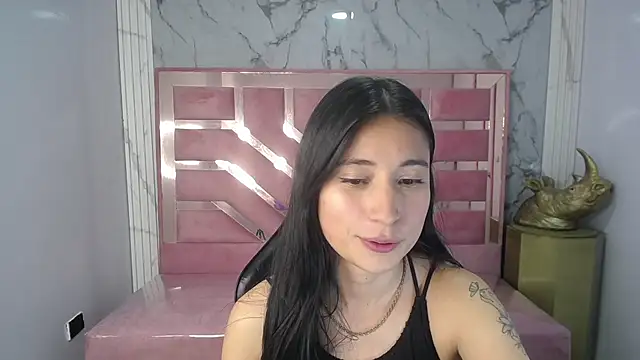 lizzyluk_ch - Lizzyluk_ch's free webcam - UK Sex Cams
