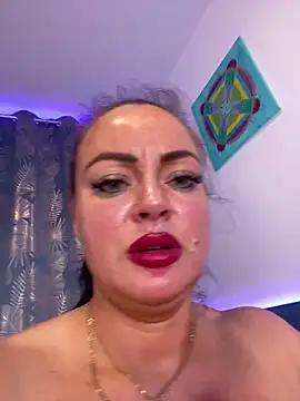 HotLivv69