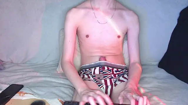 qustci-couple - Qustci-couple's free webcam - UK Sex Cams