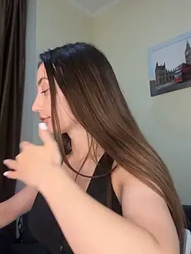  Polli_Kiss chat room