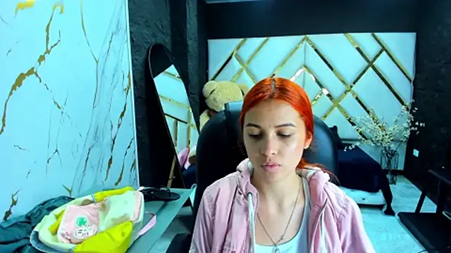 paris_petit - Paris_Petit's free webcam - UK Sex Cams