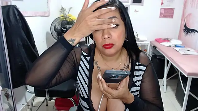 titsbiglovers