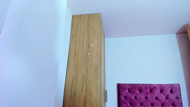 marahanson - Marahanson's free webcam - UK Sex Cams