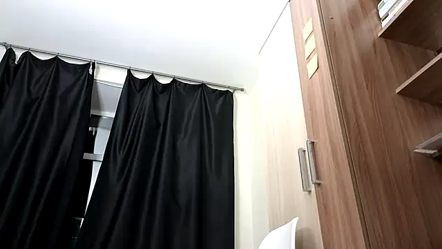 newproject_ - Newproject_'s free webcam