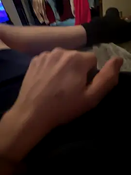 yOuNgNhUnG2199 live cam screenshot male from United States on SexOnline.top – Live Cams, Videos, GIFs & Chat