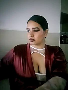 mariagaitan - MariaGaitan's free webcam - UK Sex Cams