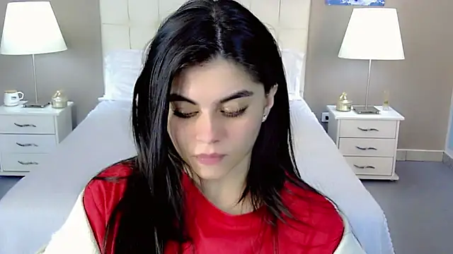 _Maddison_Ivanova_