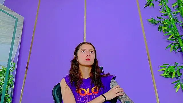 scarlet-jonesx - Scarlet-jonesx's free webcam
