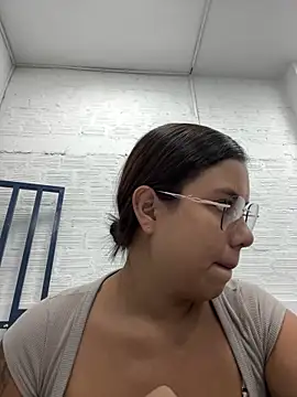 liceet - LICEET's free webcam - UK Sex Cams