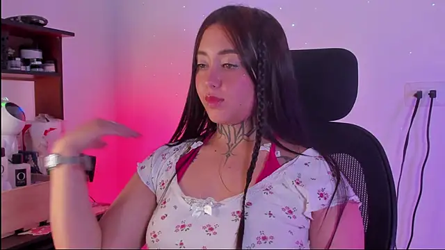 sofiabermudez - SofiaBermudez's free webcam - UK Sex Cams