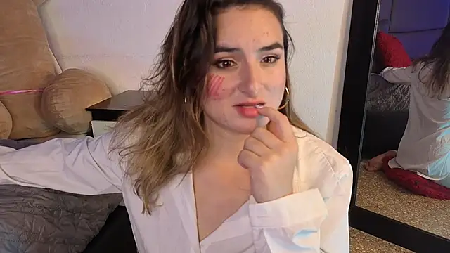 candyqueengold - CandyQueenGold's free webcam