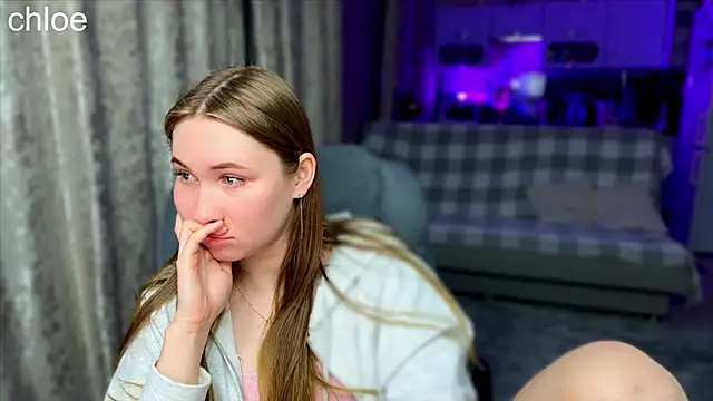 chloemillermeow - ChloeMillerMeow's free webcam - UK Sex Cams