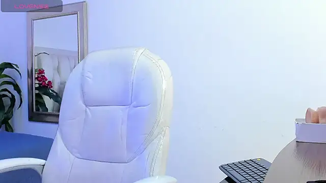 annie_kurt_ - Annie_kurt_'s free webcam - UK Sex Cams
