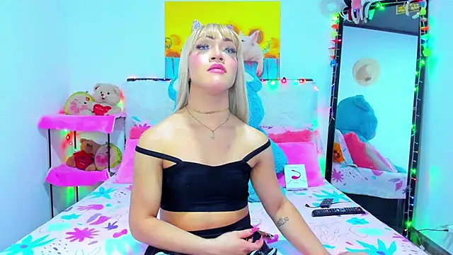 candy_candy__ - Candy_Candy__'s free webcam - UK Sex Cams